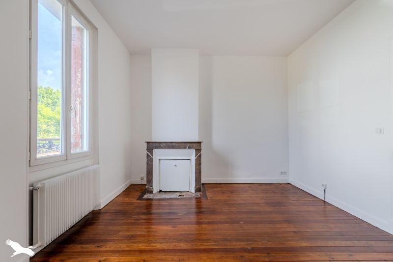 Vente Maison COUTRAS - 7 pièces -140 m² - (33230)
