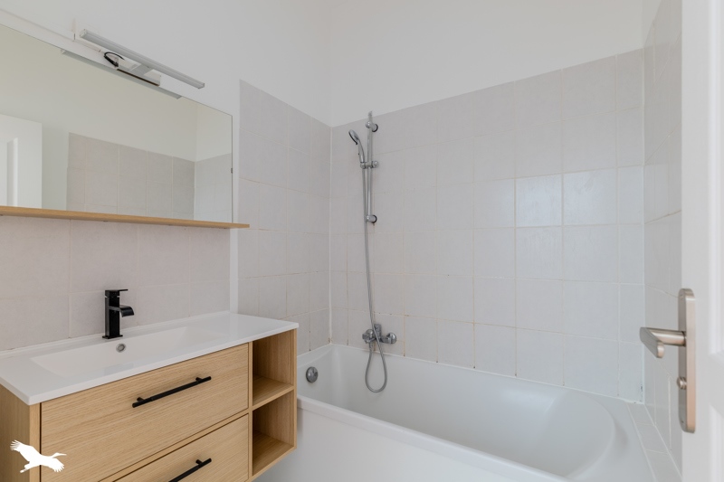 Vente Maison COUTRAS - 7 pièces -140 m² - (33230)