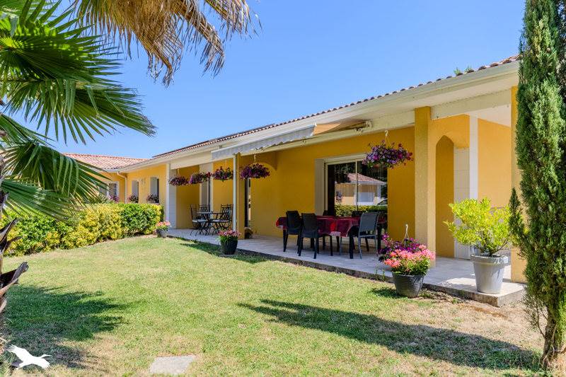 Vente Maison MARANSIN - 8 pièces -277 m² - (33230)