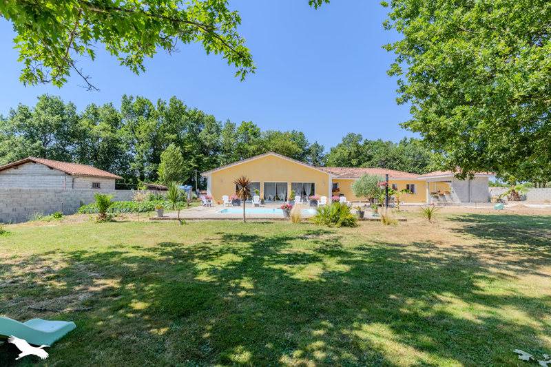 Vente Maison MARANSIN - 8 pièces -277 m² - (33230)