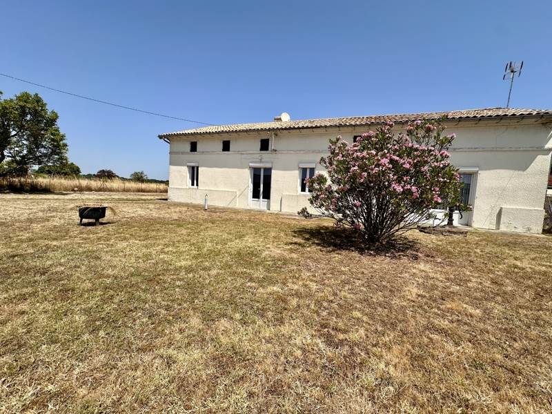 Vente Maison COUTRAS - 5 pièces -126 m² - (33230)
