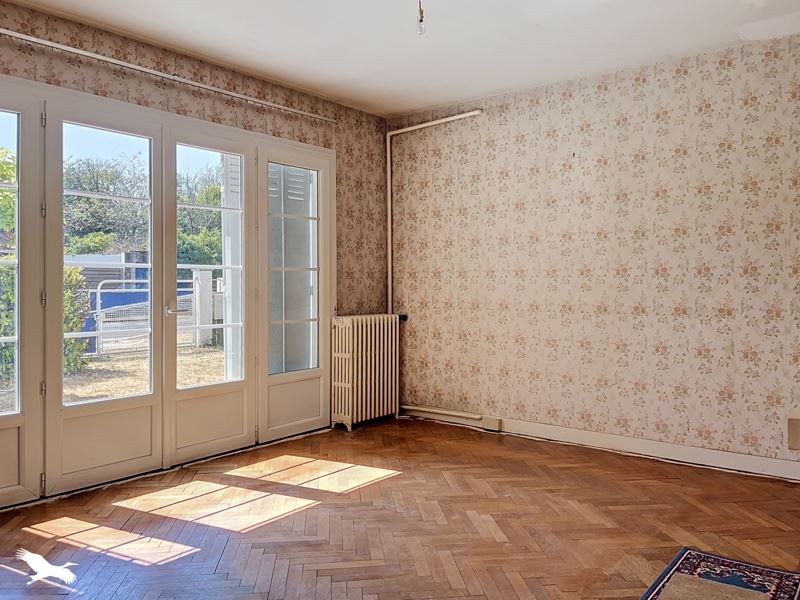 Vente Maison COUTRAS - 6 pièces -68 m² - (33230)