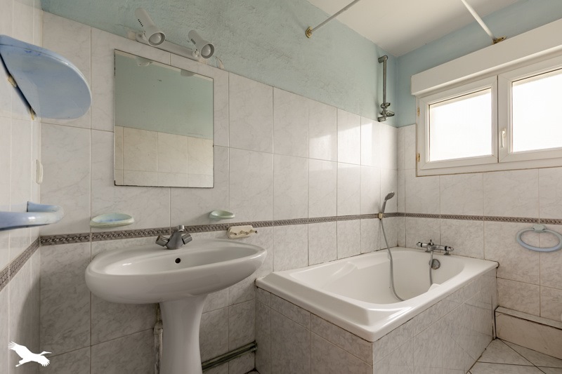 Vente Maison LES PEINTURES - 5 pièces -137 m² - (33230)