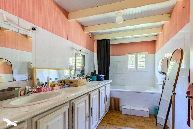 Vente Maison Chamadelle - 4 pièces -113 m² - (33230)
