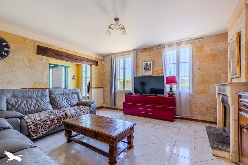 Vente Maison Chamadelle - 4 pièces -113 m² - (33230)