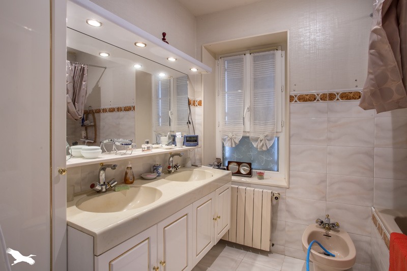 Vente Maison ANDILLY - 7 pièces -188 m² - (17230)