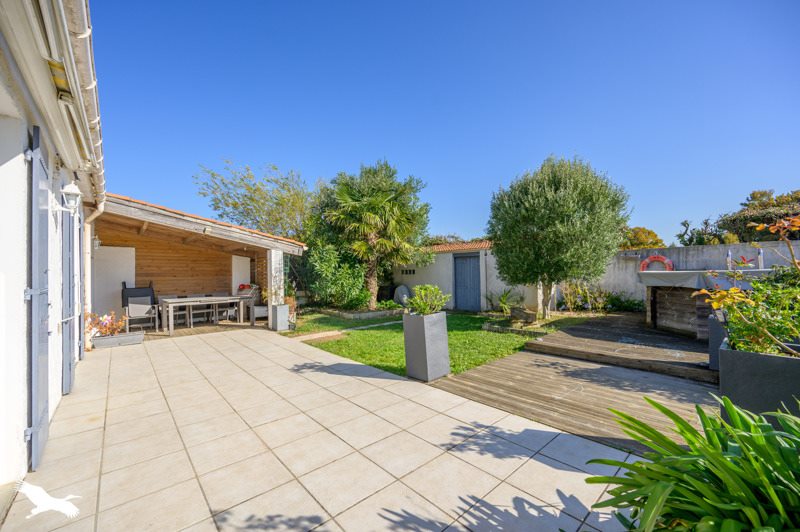 Vente Maison NIEUL SUR MER - 5 pièces -114 m² - (17137)