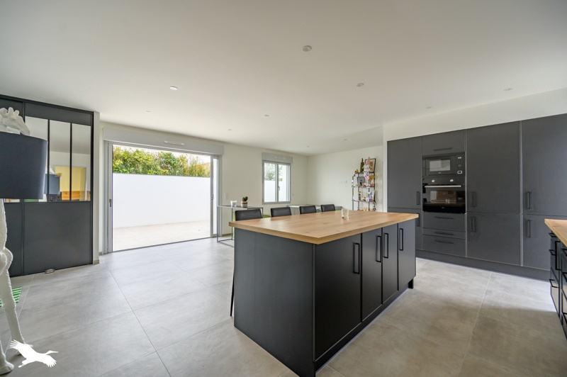 Vente Maison ESNANDES - 5 pièces -104 m² - (17137)