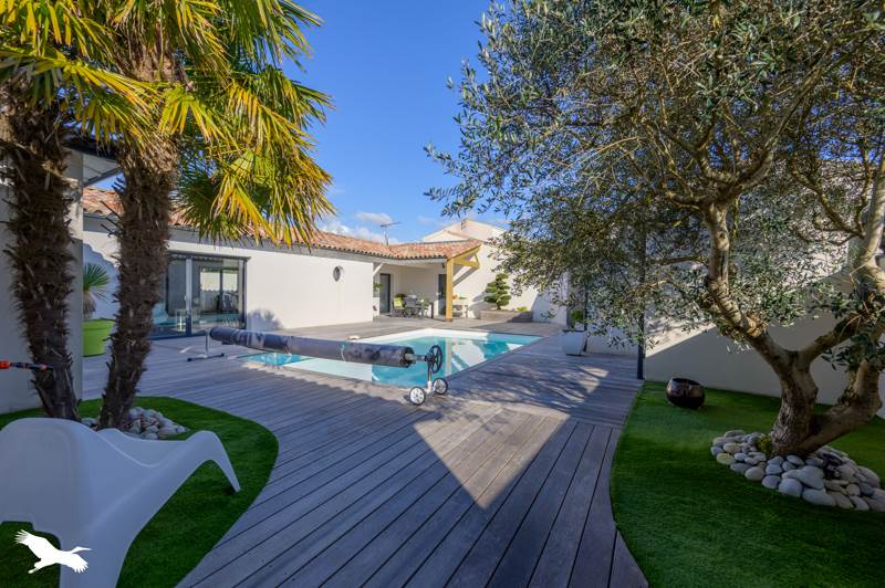 Vente Maison MARSILLY - 6 pièces -195 m² - (17137)