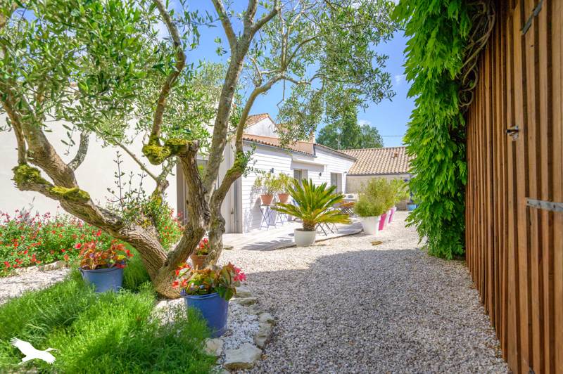 Vente Maison NIEUL SUR MER - 6 pièces -158 m² - (17137)