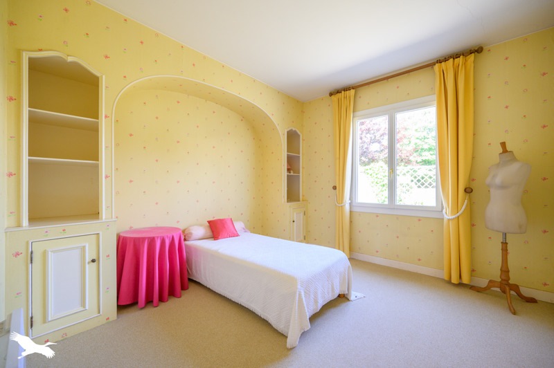 Vente Maison L HOUMEAU - 6 pièces -153 m² - (17137)