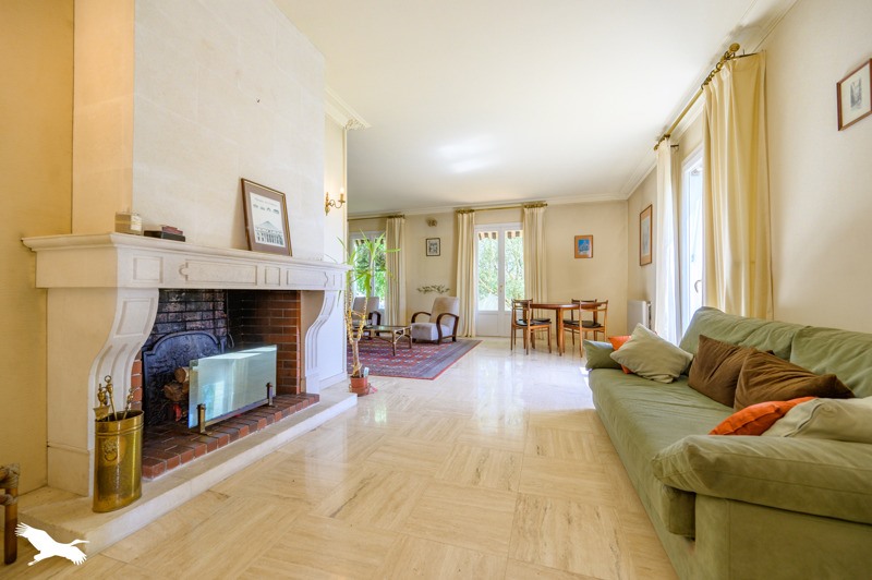 Vente Maison L HOUMEAU - 6 pièces -153 m² - (17137)