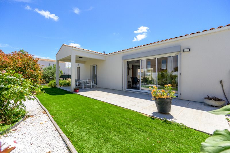 Vente Maison L HOUMEAU - 3 pièces -95 m² - (17137)