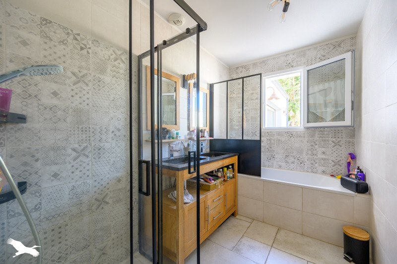 Vente Maison L HOUMEAU - 4 pièces -100 m² - (17137)