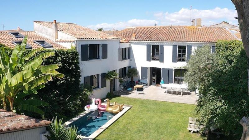 Vente Maison NIEUL SUR MER - 7 pièces -200 m² - (17137)