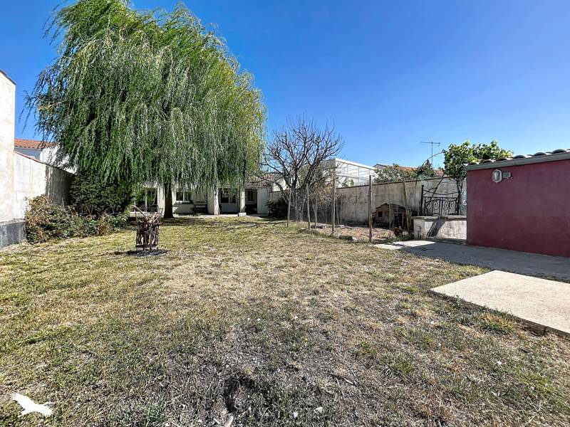 Vente Maison ESNANDES - 5 pièces -141 m² - (17137)