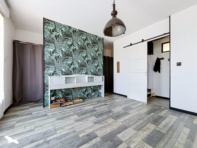 Vente Maison ESNANDES - 5 pièces -141 m² - (17137)