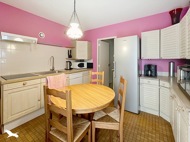 Vente Maison NIEUL SUR MER - 6 pièces -156 m² - (17137)