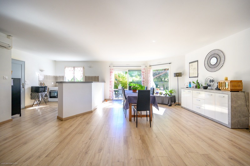 Vente Maison Villedoux - 5 pièces -120 m² - (17230)
