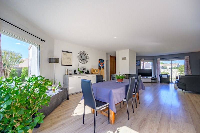 Vente Maison Villedoux - 5 pièces -120 m² - (17230)