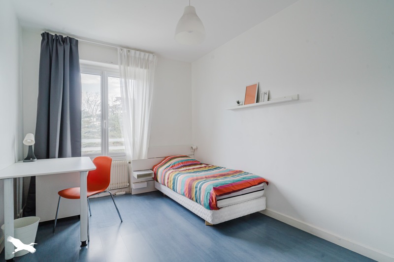 Vente Appartement OULLINS - 5 pièces -113 m² - (69600)