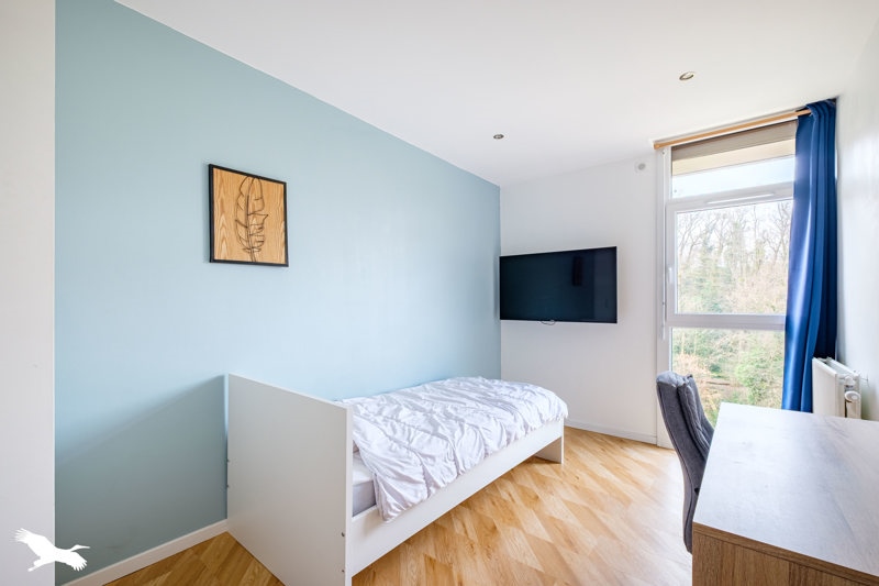 Vente Appartement OULLINS - 5 pièces -80 m² - (69600)