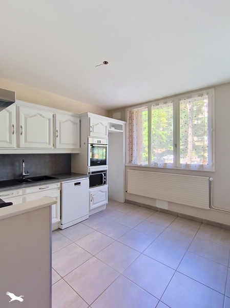 Vente Appartement LA MULATIERE - 4 pièces -79 m² - (69350)