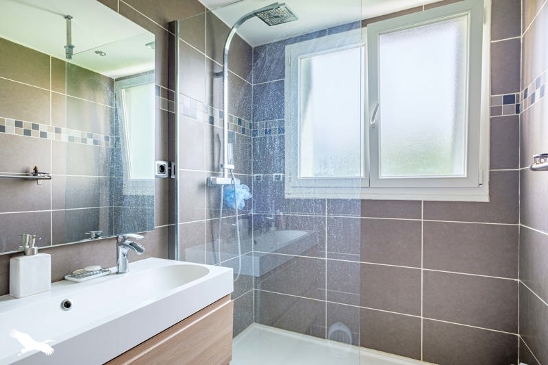 Vente Appartement OULLINS - 3 pièces -69 m² - (69600)