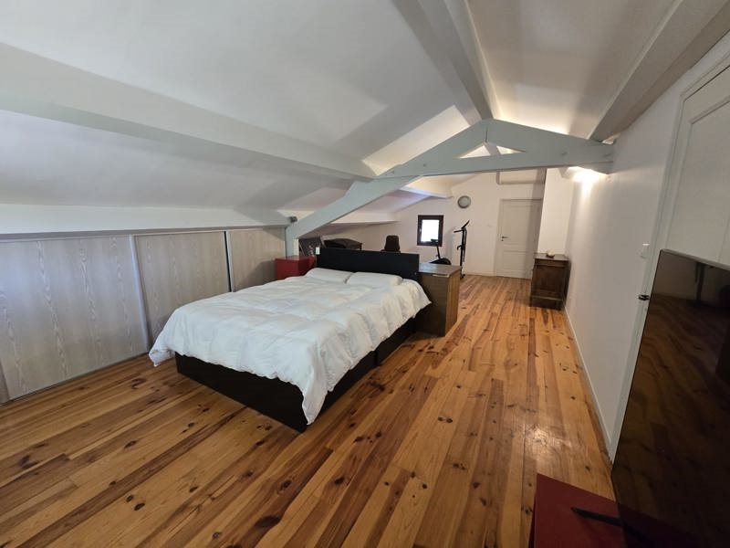 Vente Maison OULLINS - 5 pièces -150 m² - (69600)