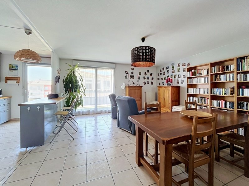 Vente Appartement OULLINS - 3 pièces -80 m² - (69600)