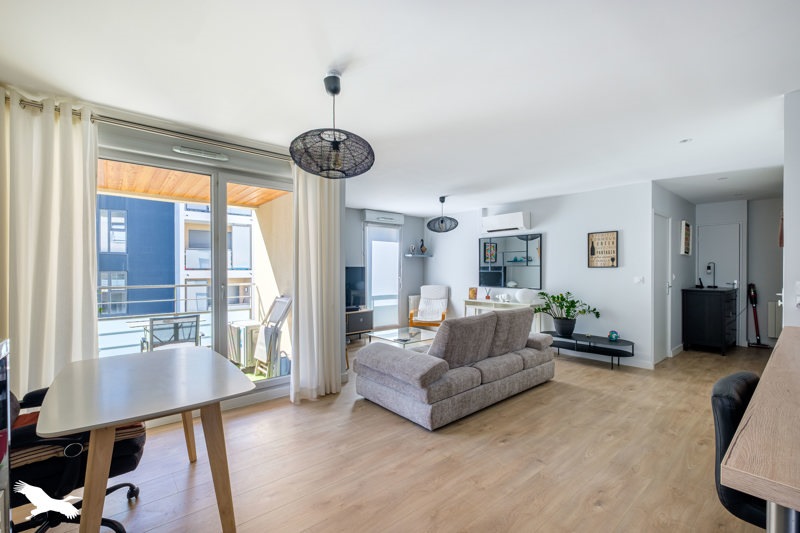 Vente Appartement Oullins - 2 pièces -61 m² - (69600)