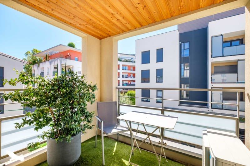 Vente Appartement Oullins - 2 pièces -61 m² - (69600)
