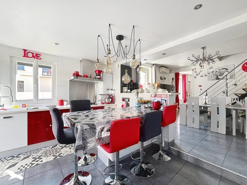 Vente Maison Oullins - 4 pièces -100 m² - (69600)