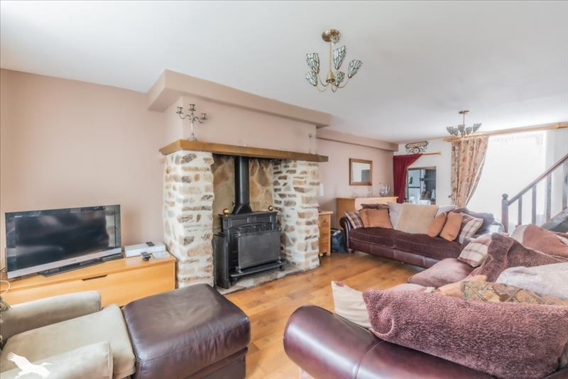 Vente Maison COLONDANNES - 6 pièces -127 m² - (23800)