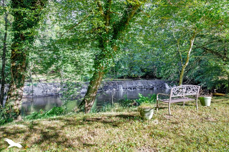 Vente Maison ST MARTIN LE MAULT - 6 pièces -184 m² - (87360)