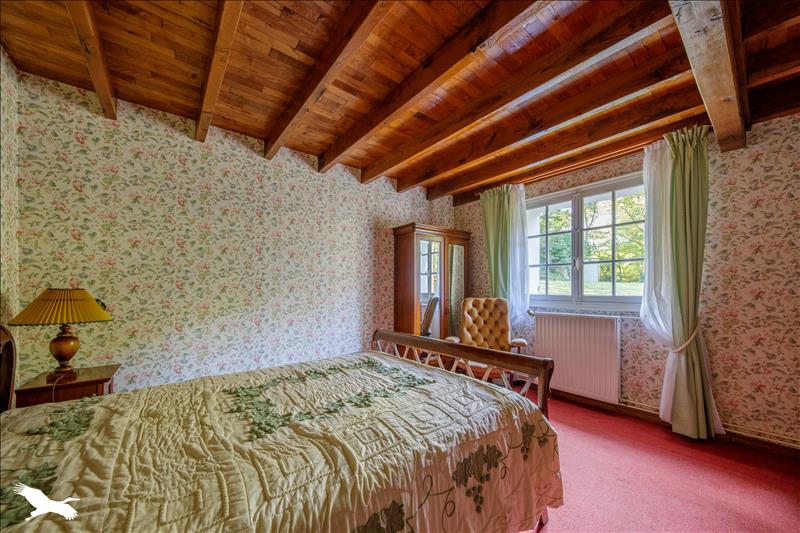Vente Maison ST MARTIN LE MAULT - 6 pièces -184 m² - (87360)