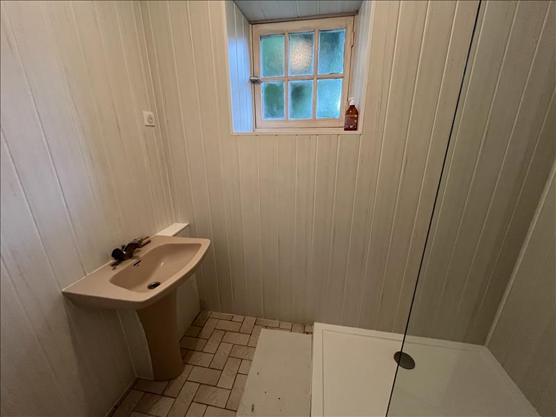 Vente Maison BAZELAT - 5 pièces -104 m² - (23160)