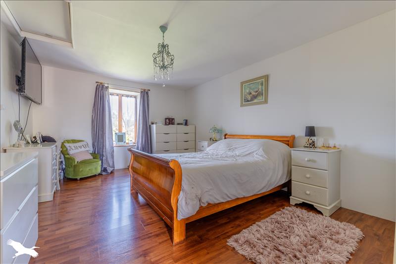 Vente Maison ARRENES - 5 pièces -176 m² - (23210)