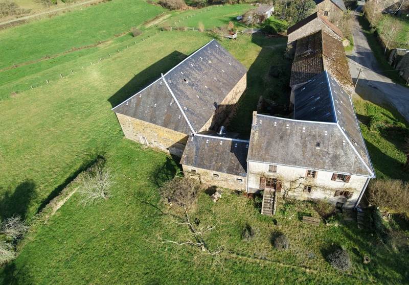 Vente Maison ST HILAIRE LA TREILLE - 7 pièces -230 m² - (87190)