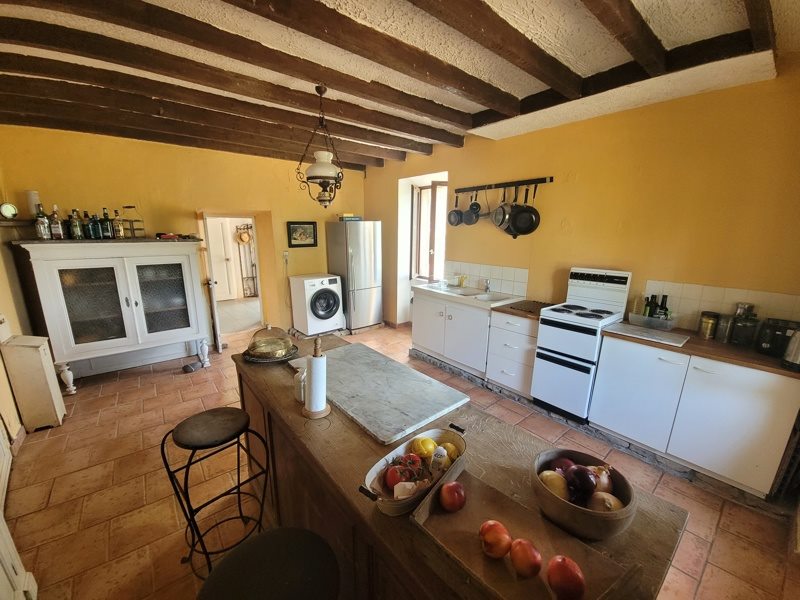 Vente Maison ST HILAIRE LA TREILLE - 7 pièces -230 m² - (87190)