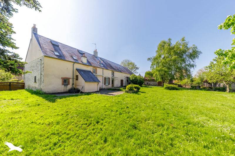 Vente Maison ST SULPICE LES FEUILLES - 9 pièces -205 m² - (87160)