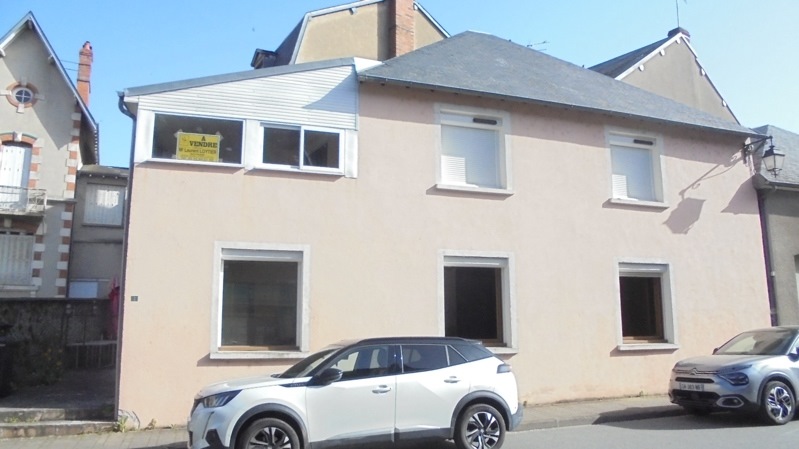 Maison 3 pièces 114 m² · à Dun-le-Palestel · 114 m² · 66 780 €