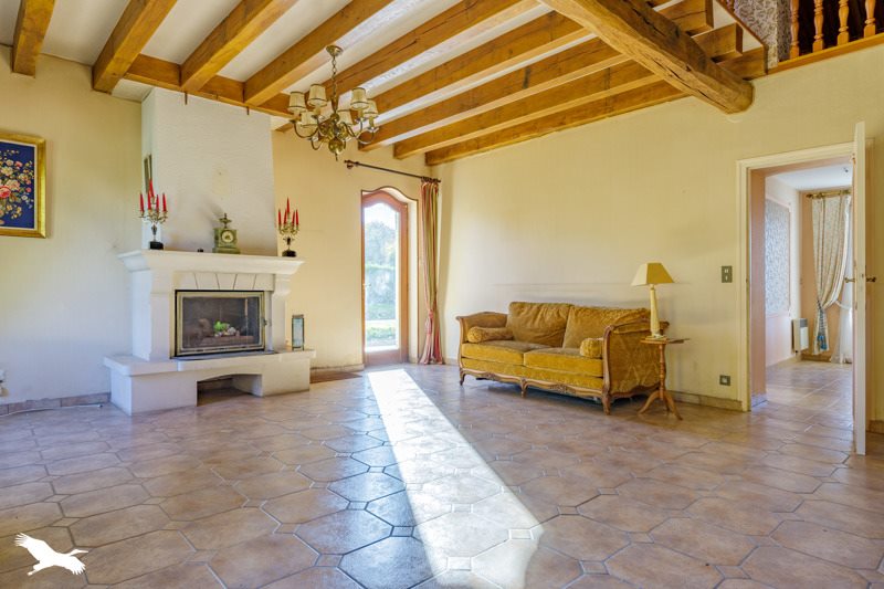 Vente Maison ST SEBASTIEN - 8 pièces -215 m² - (23160)