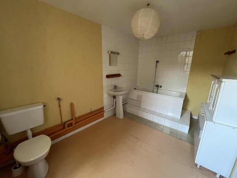 Vente Immeuble La Souterraine - -  125 m² - (23300)
