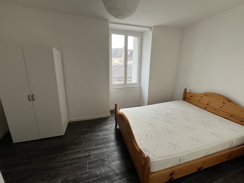 Vente Immeuble La Souterraine - -  125 m² - (23300)