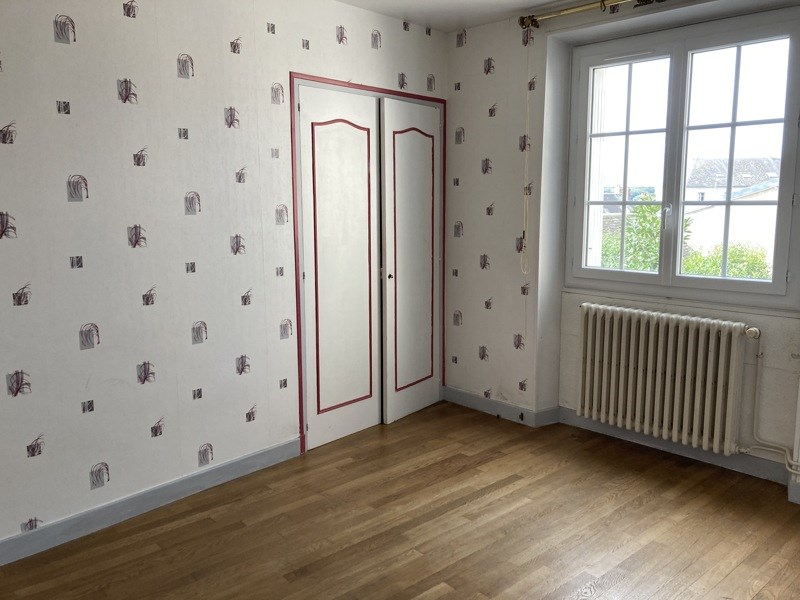 Vente Immeuble La Souterraine - -  180 m² - (23300)
