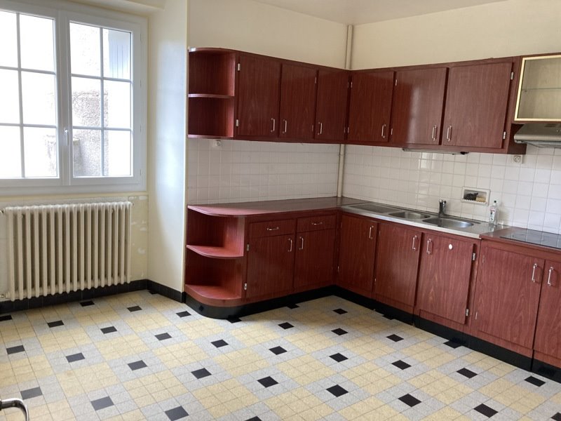 Vente Immeuble La Souterraine - -  180 m² - (23300)