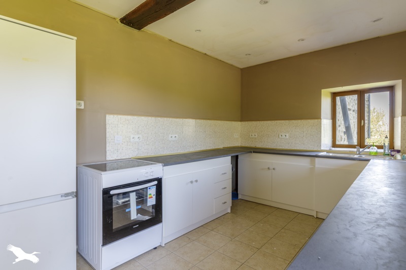 Vente Maison ST HILAIRE LA TREILLE - 10 pièces -240 m² - (87190)