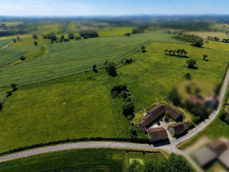 Vente Maison ST HILAIRE LA TREILLE - 10 pièces -240 m² - (87190)