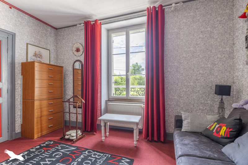 Vente Maison DUN LE PALESTEL - 6 pièces -165 m² - (23800)